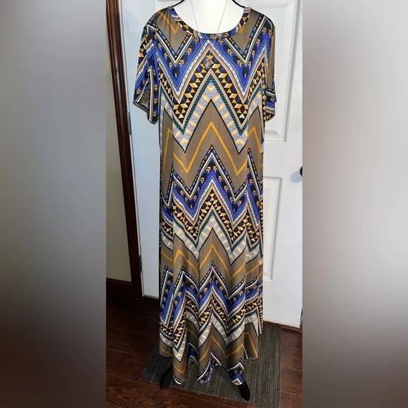 NWOT Pomelo Silk polyester Pull over Dress 3X - Picture 2 of 6